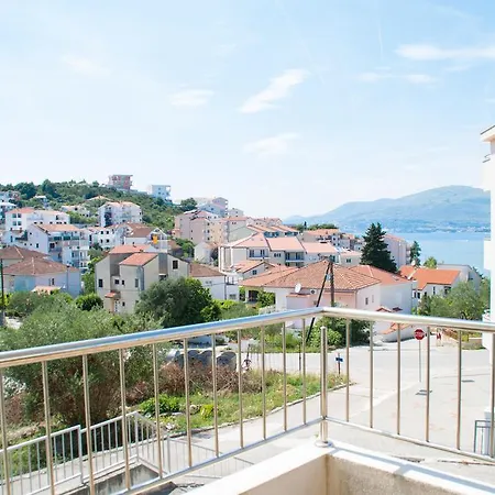Apartment Horizont Trogir